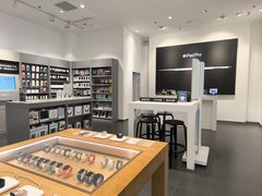 -Apple授权专营店(宝山万达店)