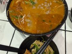 -肥汁米蘭香港米线(长宁来福士店)