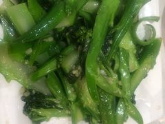 -香港新发烧腊茶餐厅(水围店)