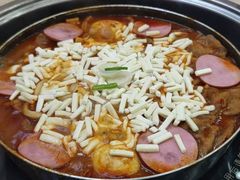 -三清洞摩西韩式年糕火锅(威高广场店)