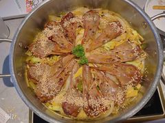 -一品渝香·好吖好鸭时尚干锅鸭头(天山店)