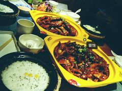 -多嘴肉蟹煲(万达店)