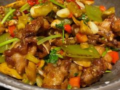 嫩仔姜炒牛蛙-吃饭皇帝大土家民族菜(正大广场店)