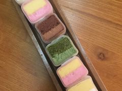 慕斯白玉卷-欧式面包坊(青岛万象城店)