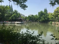 -汇龙潭