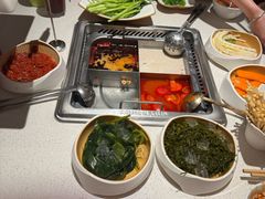 -海底捞火锅(凤凰广场店)