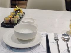 -美奈小馆·越南料理(中航城君尚购物中心店)