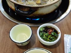 -杨记山珍鸡煲菌汤锅