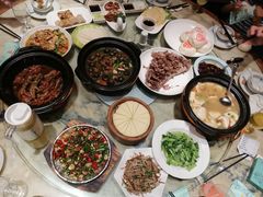 -梁家大院•农家菜(昆山会展中心店)