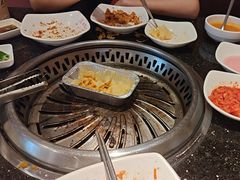 -木槿花韩式炭烤·熟成肉工坊(孙文东路店)