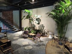 -J Create城市露营咖啡·简餐·宠物(上海动物园店)