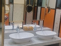 -泽西岛·影院沐足SPA(西大街店)