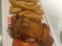 香煎香草鸡扒薯条-金记冰室(霎东街店)