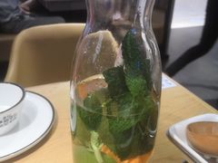 -山城外·非遗酸菜鱼(新都汇融店)