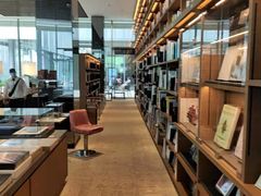 -茑屋书店(天目里店)
