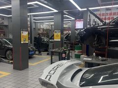 -爱车行 奥迪 奔驰 宝马 保时捷 路虎 专业 维修保养 原厂 奥迪改装升级 中心(静安店)