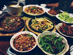 -鑫小城故事·砂锅·排骨藕汤(兴业路店)