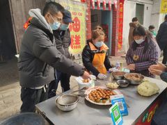-吕家米皮