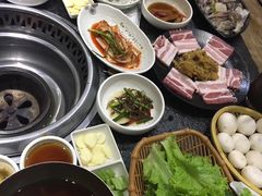 -草家酱蟹炭火烤肉店(珲春南路一店)