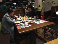 -亚马逊环球美食百汇(新城吾悦广场店)