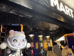 -泡泡玛特POPMART(西单大悦城店)