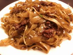 干炒牛河-伍湛记 · 广州老字号(龙津中路店)