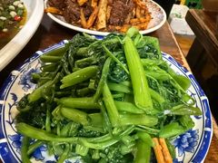 -醉八仙热酒馆(渝中店)