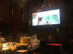 -蓝尊量贩(黄河路店)