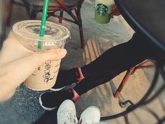 拿铁-星巴克(深圳星都豪庭店)
