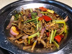 糯香鸭掌翅-休记光头香辣蟹干锅店(衣冠庙店)