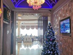 -荣誉国际酒店-云顶旋转餐厅