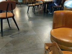 大堂-星巴克(潍坊泰华广场店)