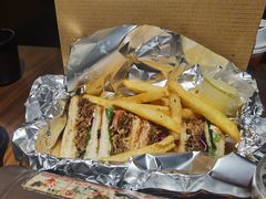 -满满初牛·炭烧牛肉专门店(国大店)