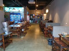 大堂-石锅苗苗鱼(武汉首店)