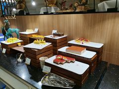 -月色西餐厅·海鲜刺身·烧烤(科学城保利郡雅酒店)