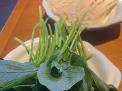 -呷哺呷哺(融创茂店)