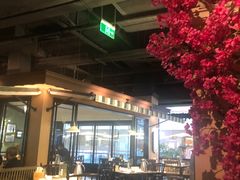 大堂-前海沿·青岛菜(李沧万达店)
