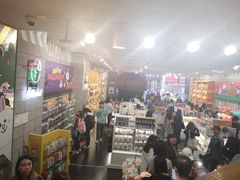 -line friends(明洞旗舰店)