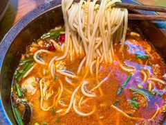 -良米山·云南野生菌过桥米线(上海首店)
