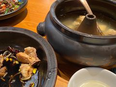 -云海肴·汽锅鸡·云南代表菜(天山百盛优客店)