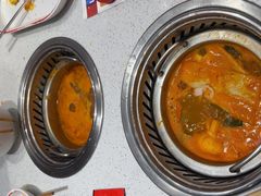-龍歌自助小火锅(芝罘万达店)