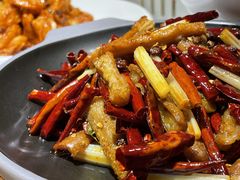 -嫩芽 ·地道重庆菜(十八梯露台夜景店)