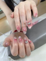 -NEW LOOK-绿麓 · 美甲美睫脱毛工作室