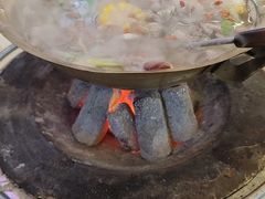 -江湖亮亮蒸虾大排档烤全羊清真(武汉总店)