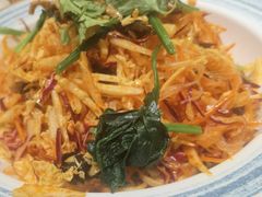 -喝丢一只鞋海鲜烧烤·海肠捞饭(东关街店)