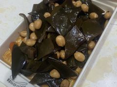酸辣海带花生米-灶座小锅烀饼·铁锅炖(道里店)