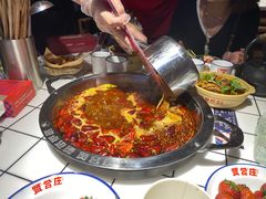 -贤合庄卤味火锅(时代广场店)