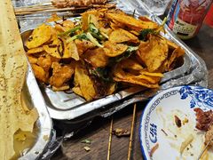 -勃利地摊·勃立小串烧烤