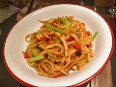 -双燕楼·手工馄饨·汤面小吃(世纪汇店)