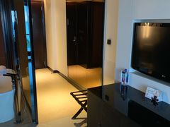 -三亚湾海居铂尔曼度假酒店